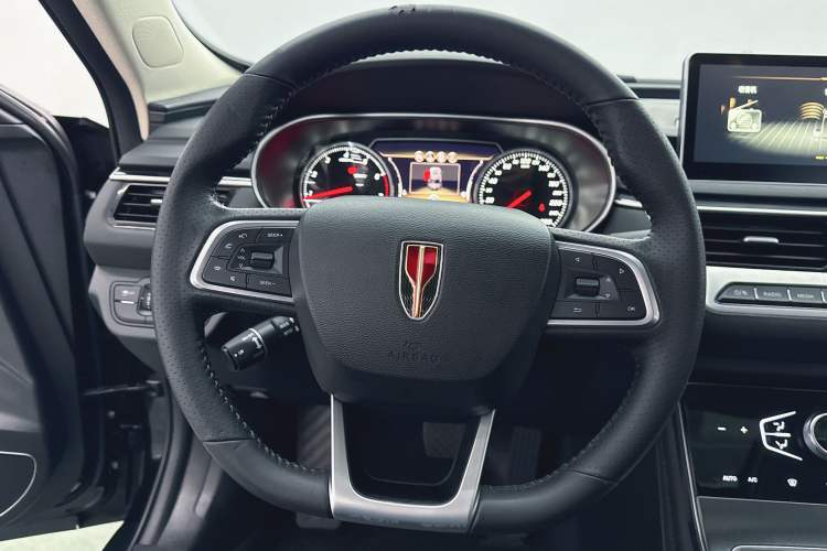 Used Hongqi H5 2022 Classic Model Facelift 1.5T DCT Qiyun Edition Steering Wheel