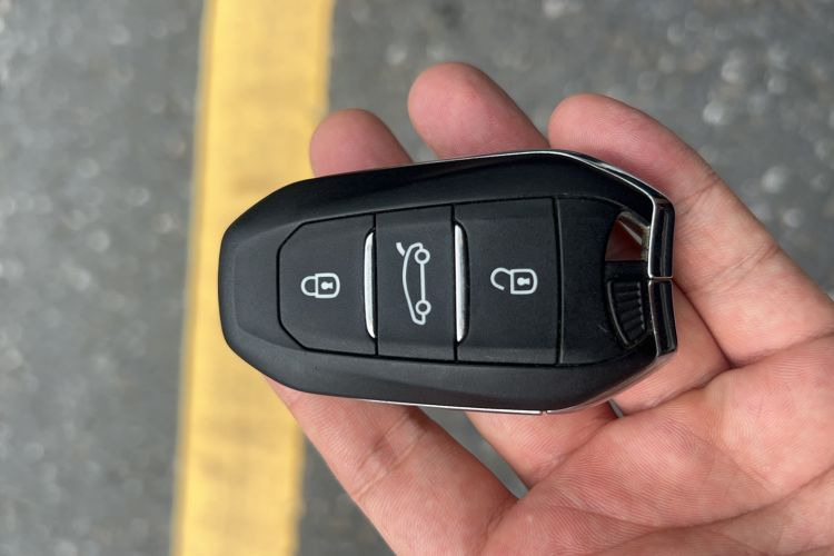 Used DS 5 2015 1.6T Luxury Edition THP160