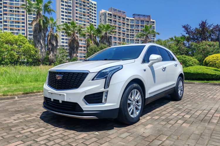 Used Cadillac XT5 2022 2.0T Two-Wheel Drive Luxury Version Front Left 45 Deg