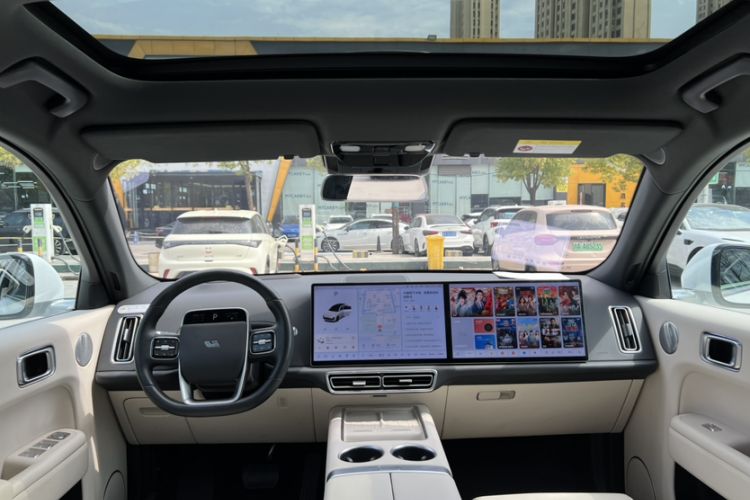 Used Li Auto L7 2024 Ultra Model Interior 3