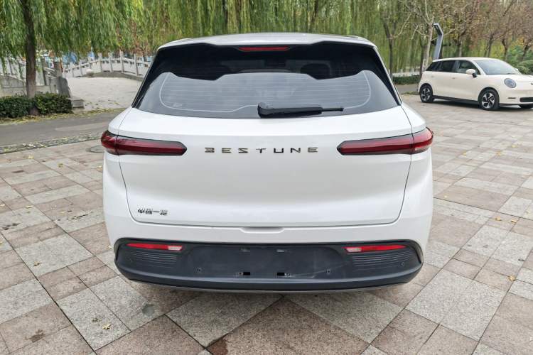 Used Bestune Yueyi 03 2025 445km Joyful Edition
