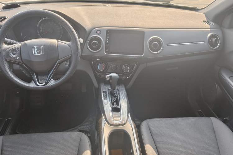 Used Honda XR-V 2021 1.5L CVT Classic Edition Interior 1