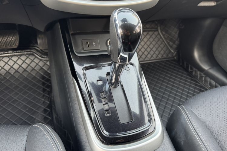 Used Nissan Tiida 2021 1.6L CVT Smart Drive Edition Interior 4