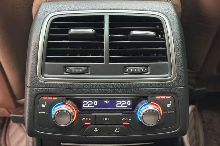 Used Audi A6L 2014 30 FSI Luxury Model Interior 6