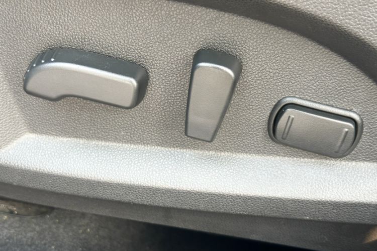 Used Renault Koleos 2018 2.0L Two-Wheel-Drive Luxury Edition
