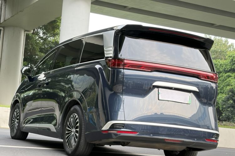 Used Denza D9 2022 DM-i 970 Four-Wheel Drive Flagship Model