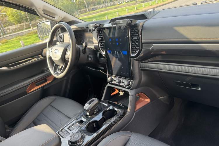 Used Ford Ranger 2023 Trailblazer 4x4 Automatic Off-Road Version – Gasoline