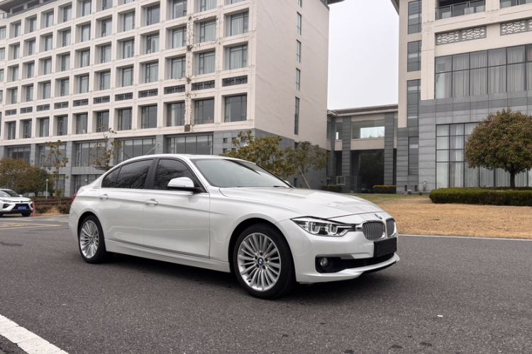 Used BMW 3 Series 2018 320Li Fashion Model
