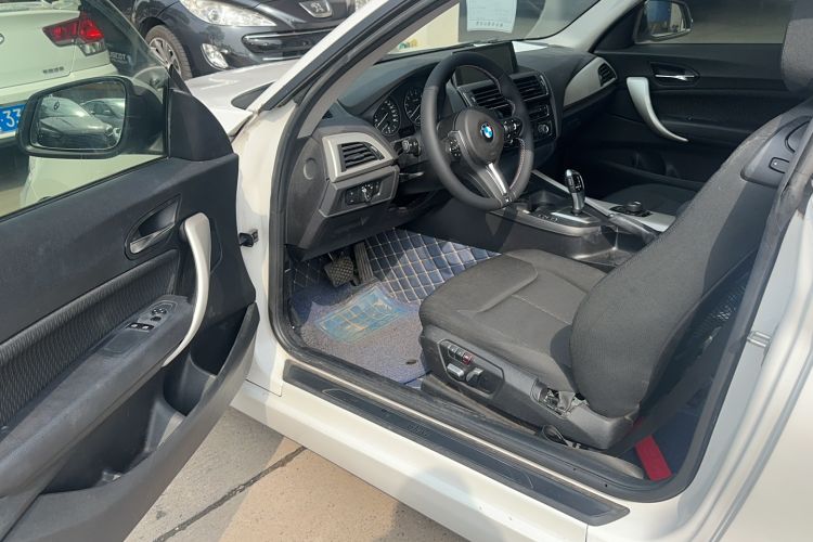 Used BMW 2 Series 2014 220i Leading Model