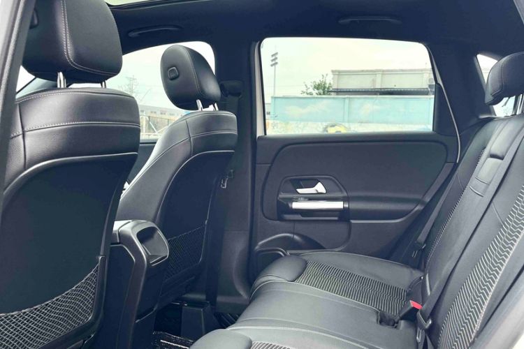 Used Mercedes-Benz B-Class 2020 B 200 Sport Edition Interior 1