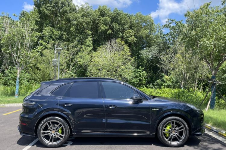 Used Porsche Cayenne E-Hybrid 2023 Cayenne E-Hybrid 2.0T Platinum Edition
