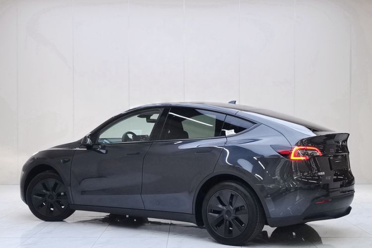 Used Tesla Model Y 2024 Rear-Wheel-Drive Version
