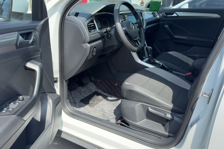 Used Volkswagen T-ROC 2020 230TSI DSG Two-Wheel Drive Advanced Version Exterior 7