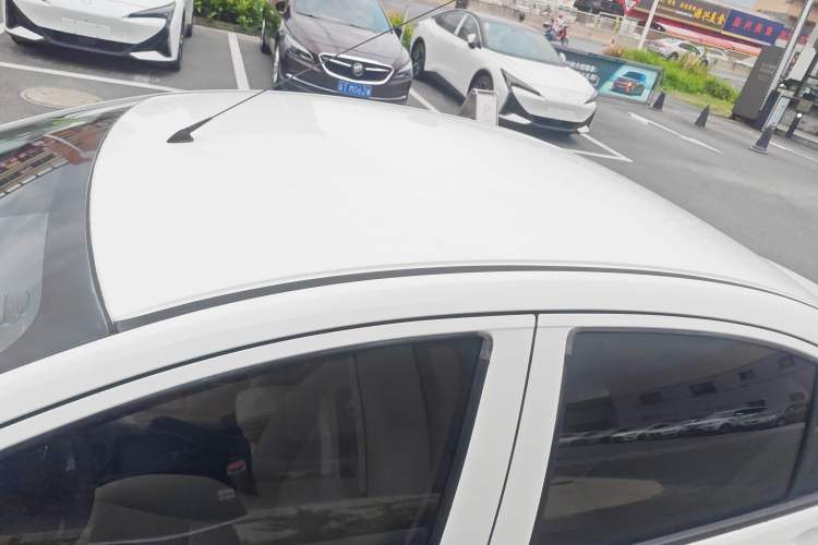 Used Honda City 2015 1.5L CVT Comfort Version Roof