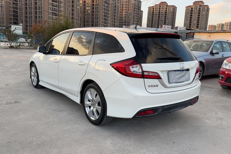 Used Honda Jade 2016 1.8L Automatic Comfort Version 5 Seats
