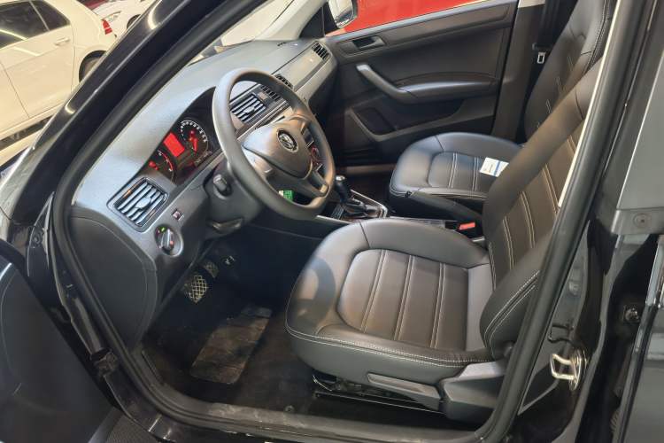 Used Volkswagen Santana 2018 1.5L Automatic Fashion Edition
