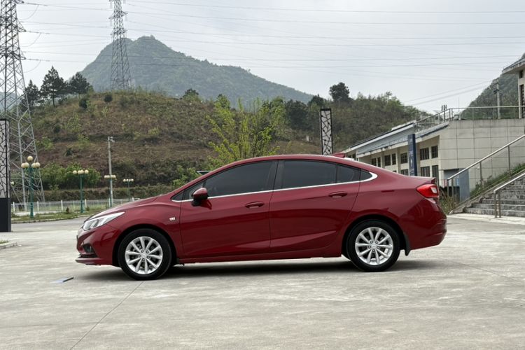 Used Chevrolet Cruze 2017 1.5L Automatic Xuanfeng Edition