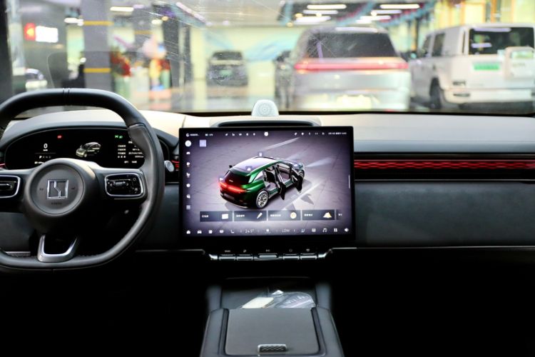 Used Zeekr 7X 2025 100kWh Long-Range All-Wheel Drive Intelligent Driving Version Interior 4