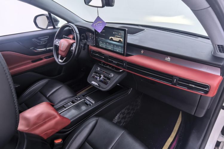 Used Lincoln Corsair 2020 2.0T Two-Wheel Drive Luxury Edition