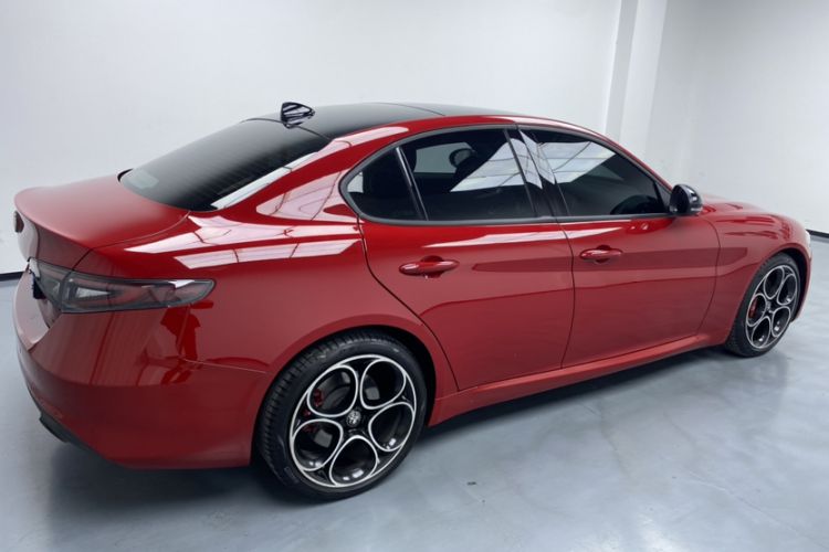 Used Alfa Romeo Giulia 2023 2.0T 280HP Longitudinal Engine Version

