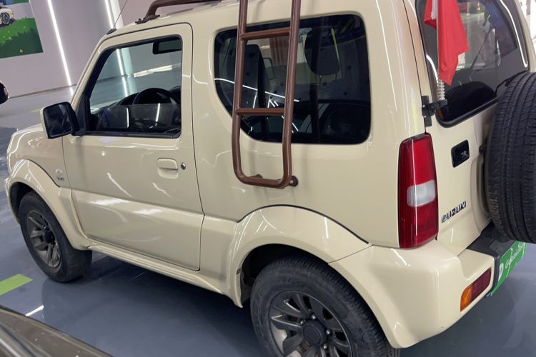 Used Suzuki Jimny 2015 1.3 AT JLX
