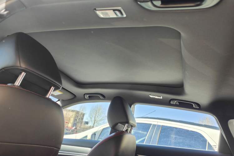 Used Geely Auto Coolray 2020 PRO 260T DCT Knight Headliner