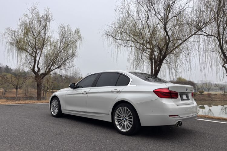 Used BMW 3 Series 2018 320Li Fashion Model
