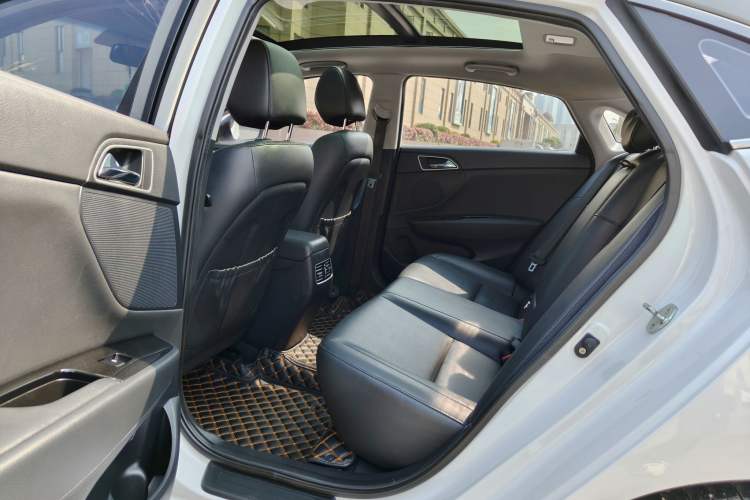 Used Dongfeng eπ eπ007 2024 All-Electric 530 RuYi Edition