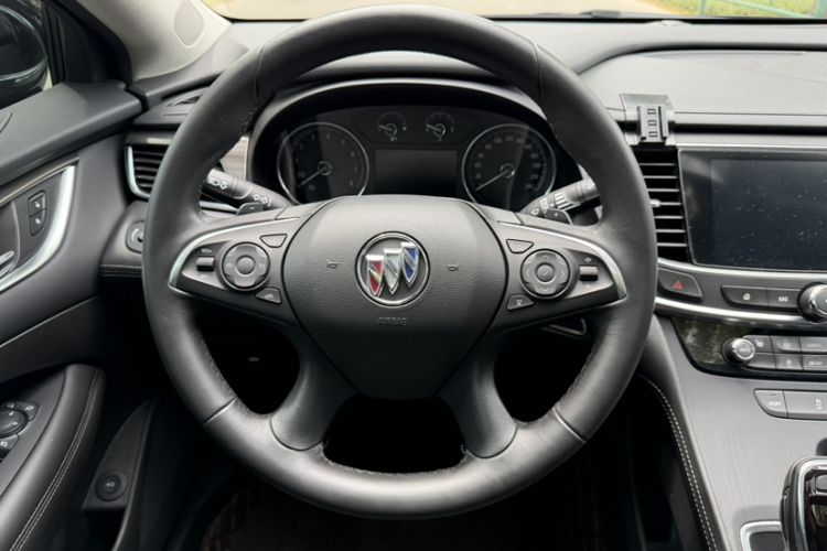 Used Buick LaCrosse 2022 652T Luxury Version Steering Wheel