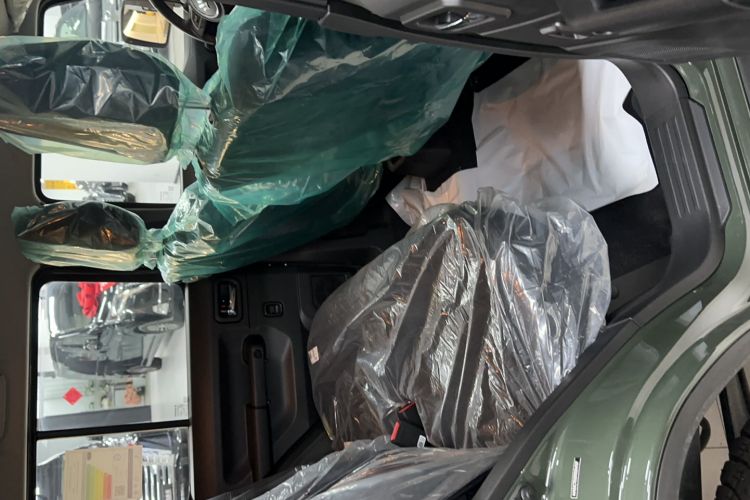 Used Suzuki Jimny 2015 1.3 AT Mode3 Navigation Edition Interior 3