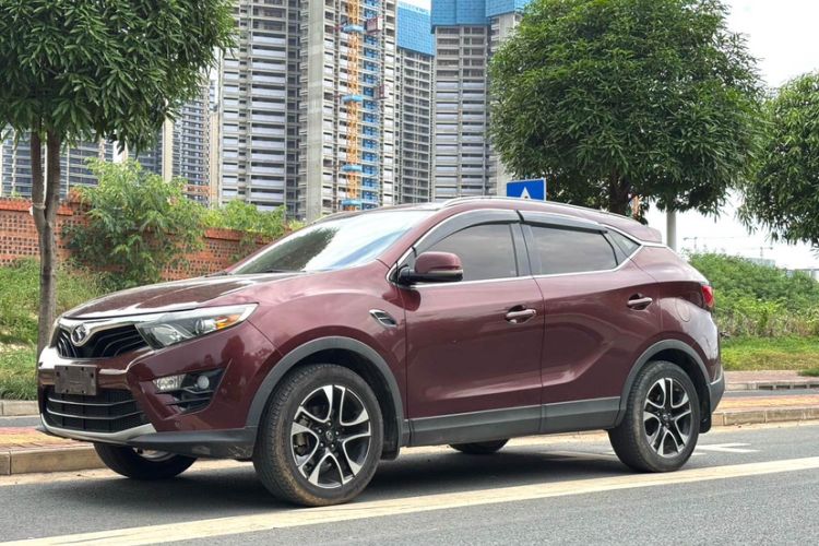 Used Soueast DX7 2016 1.5T Manual Triumph Edition