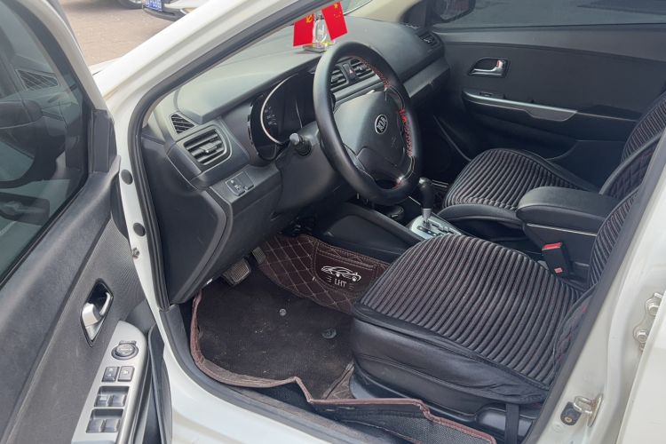 Used Kia K2 2015 Sedan 1.4L Automatic GLS Interior 1