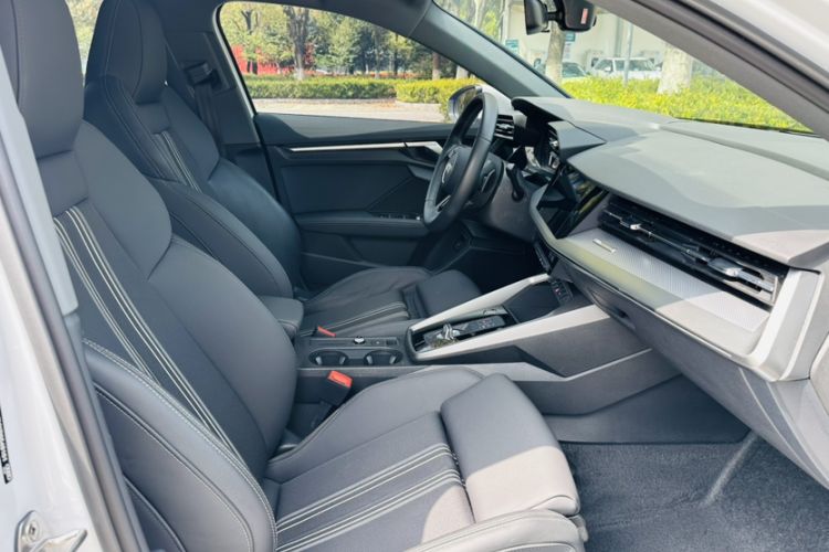 Used Audi A3 2024 Sportback 35 TFSI Fashionable Sports Model Right Front Seat