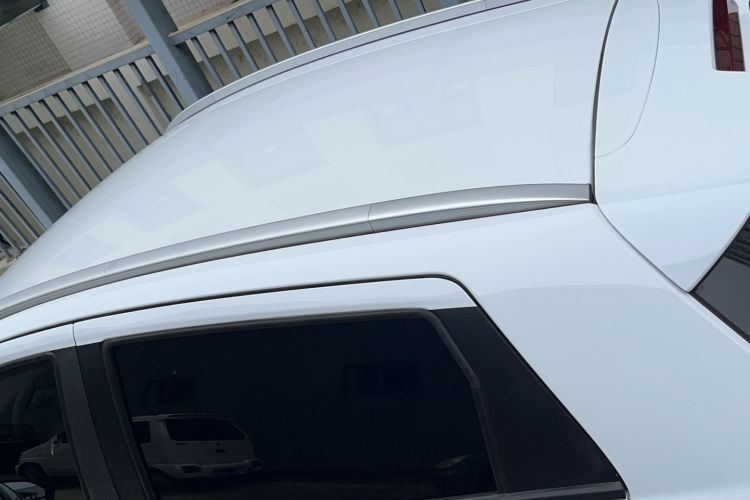 Used Livan X3 PRO 2022 1.5L Manual Little Cutie
