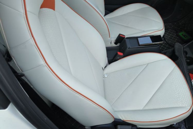 Used Chery Little Ant 2024 Refreshed Version Youth Edition 321 km Beloved Edition 29.23 kWh Interior 1