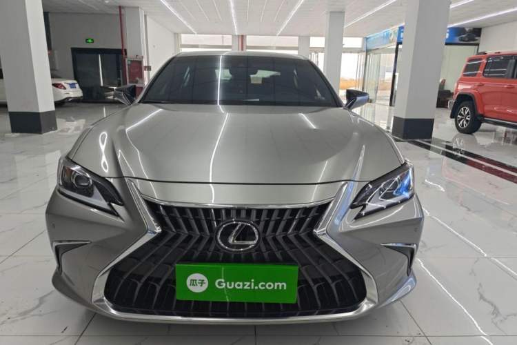 Used Lexus ES 2022 200 Excellence Edition