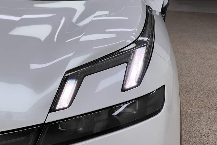 Used Lynk & Co 08 EM-P 2023 245km Ultra-Long Range Halo