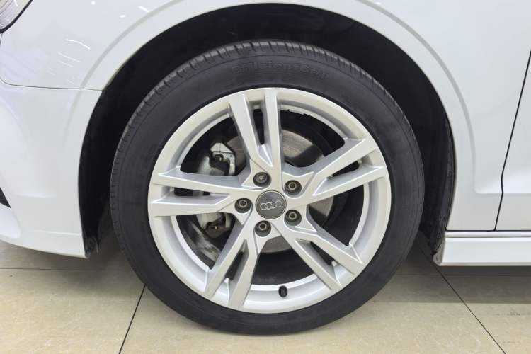 Used Audi A3 2020 Limousine 35 TFSI Fashion Edition China VI Emission Standard