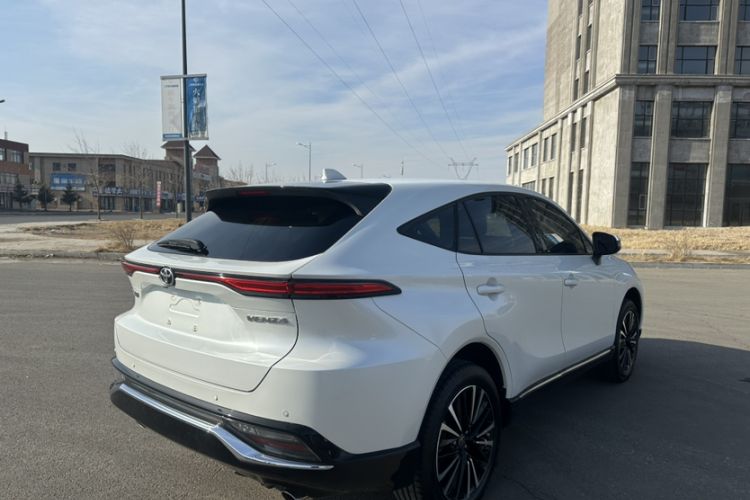 Used Toyota Venza 2022 2.0L CVT Two-Wheel Drive Prestige Edition
