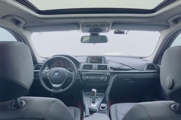 Used BMW 3 Series 2016 320Li Ambition Model