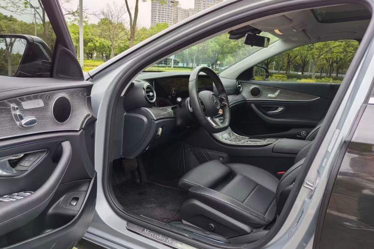 Used Mercedes-Benz E-Class 2021 Facelift E 260 L Sport Edition Left Front Seat