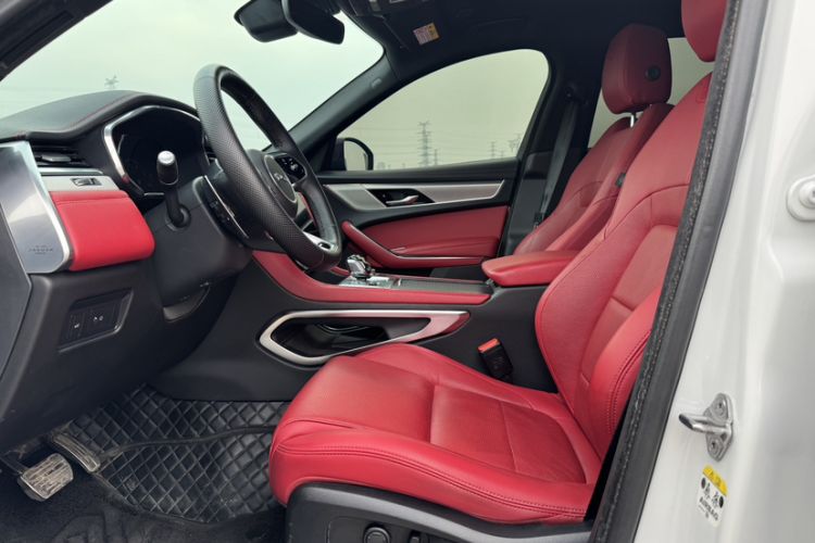 Used Jaguar F-PACE 2024 P250 R-Dynamic SE