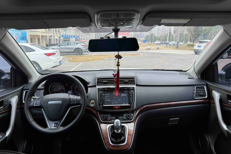 Used Haval H6 2017 Red-Label Sport Edition 1.5T Manual Two-Wheel Drive Elite Model