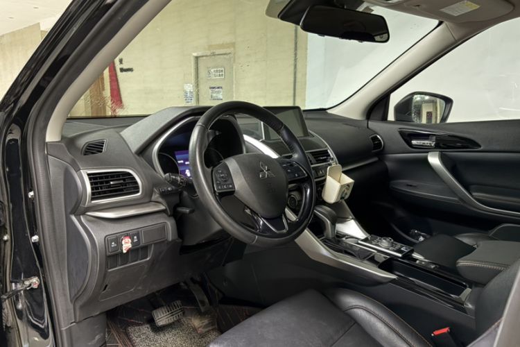 Used Mitsubishi Eclipse Cross 2018 1.5T CVT Two-Wheel Drive Belief Edition
