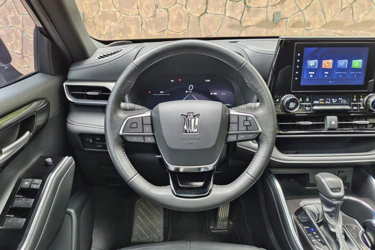 Used Toyota Crown Kluger 2022 2.0T Four-Wheel Drive Enjoyment Edition Steering Wheel