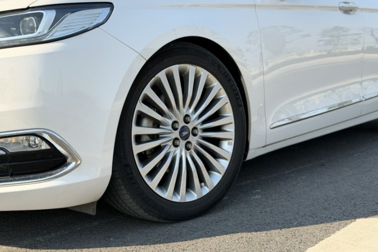 Used Ford Taurus 2018 EcoBoost 245 Premier Edition China V Standard