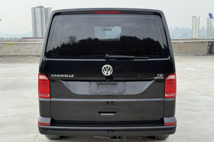 Used Volkswagen Caravelle 2017 2.0 TSI 4x4 Comfort Edition 7-Seater
