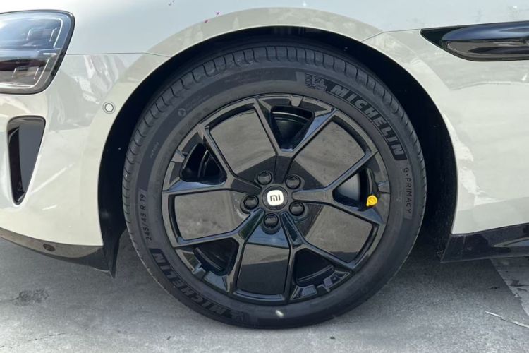 Used Xiaomi Auto SU7 2024 Rear-Drive Long-Range Intelligent Driving Version Exterior 3