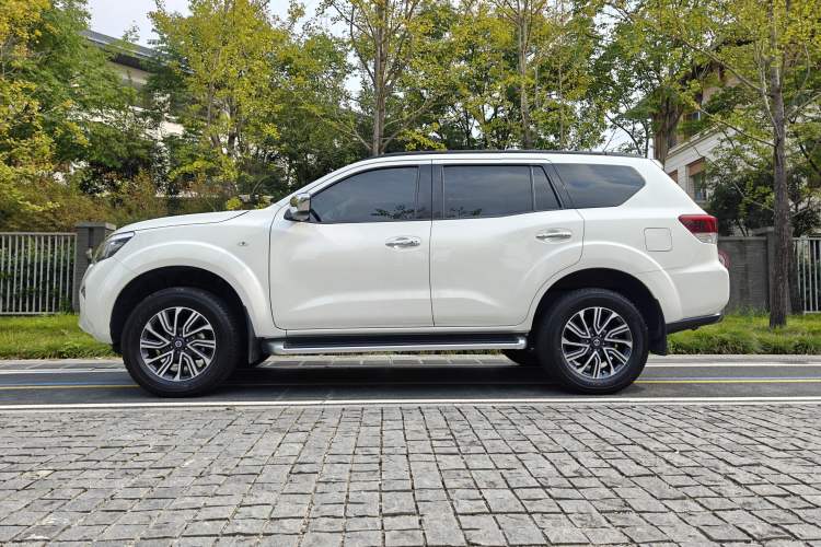 Used Nissan Terra 2020 2.5L XL Upper Automatic Two-Wheel Drive Luxury Edition