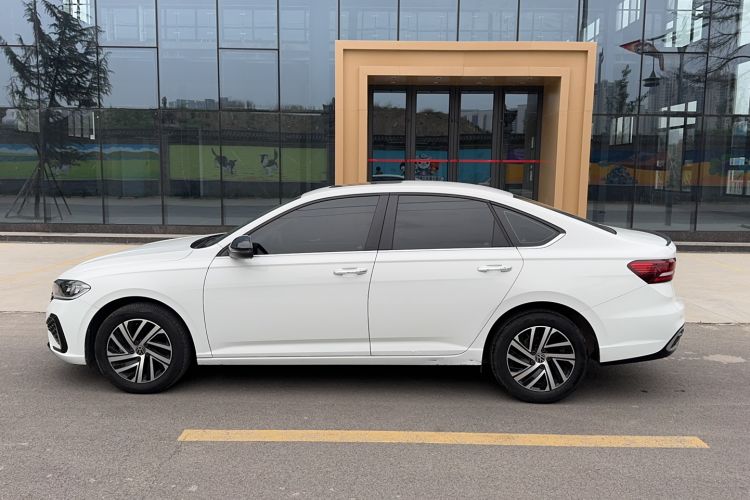 Used Volkswagen Lavida 2023 300TSI DSG Starry Full-Comfort Edition Exterior 5